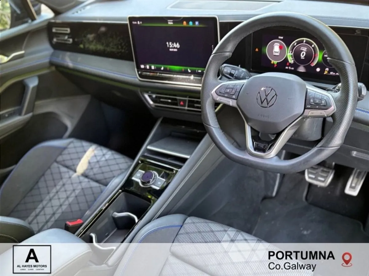 Volkswagen Tiguan R-line  black Edition  Automati - Image 2