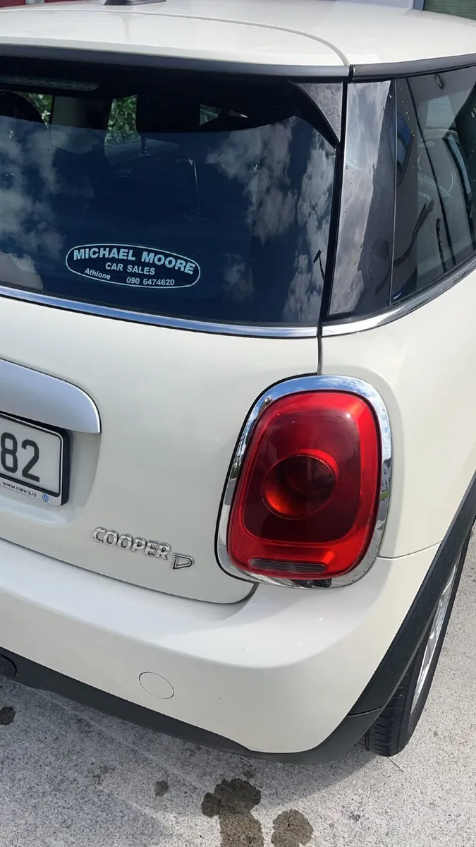 Mini Cooper 2014 - Image 1