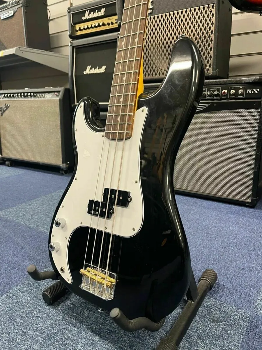 *Brand New* LH Vintage V4 P-Bass - Image 1