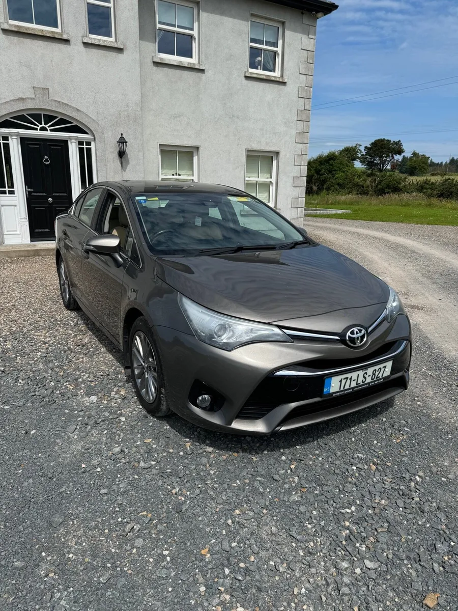 Toyota Avensis - Image 1