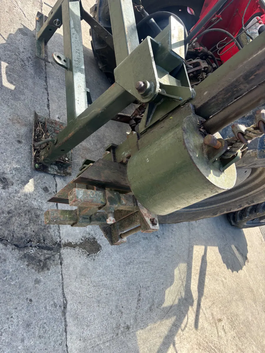 Post knocker Driver - Image 3