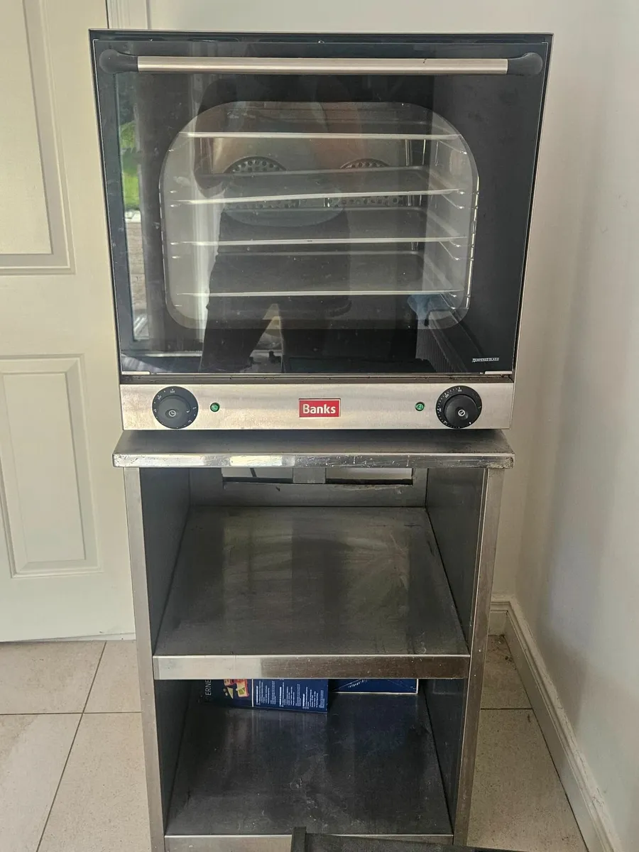 Banks convection oven + stand - Image 1