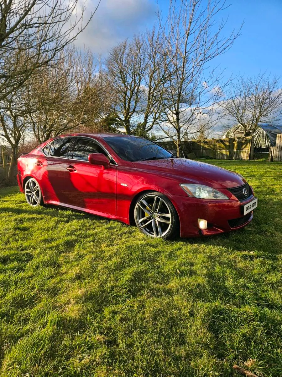 Lexus is250 manual - Image 4