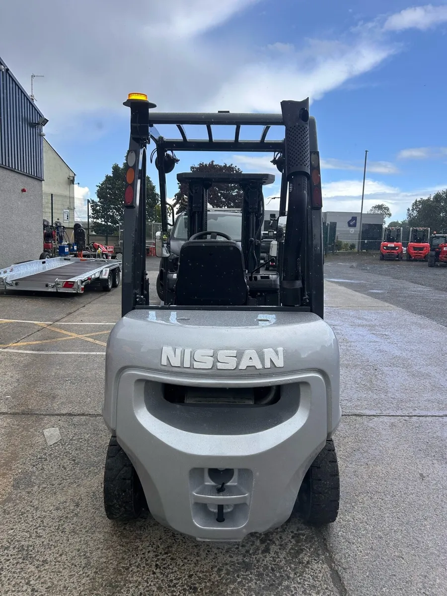 Nissan Diesel Forklift - Image 3