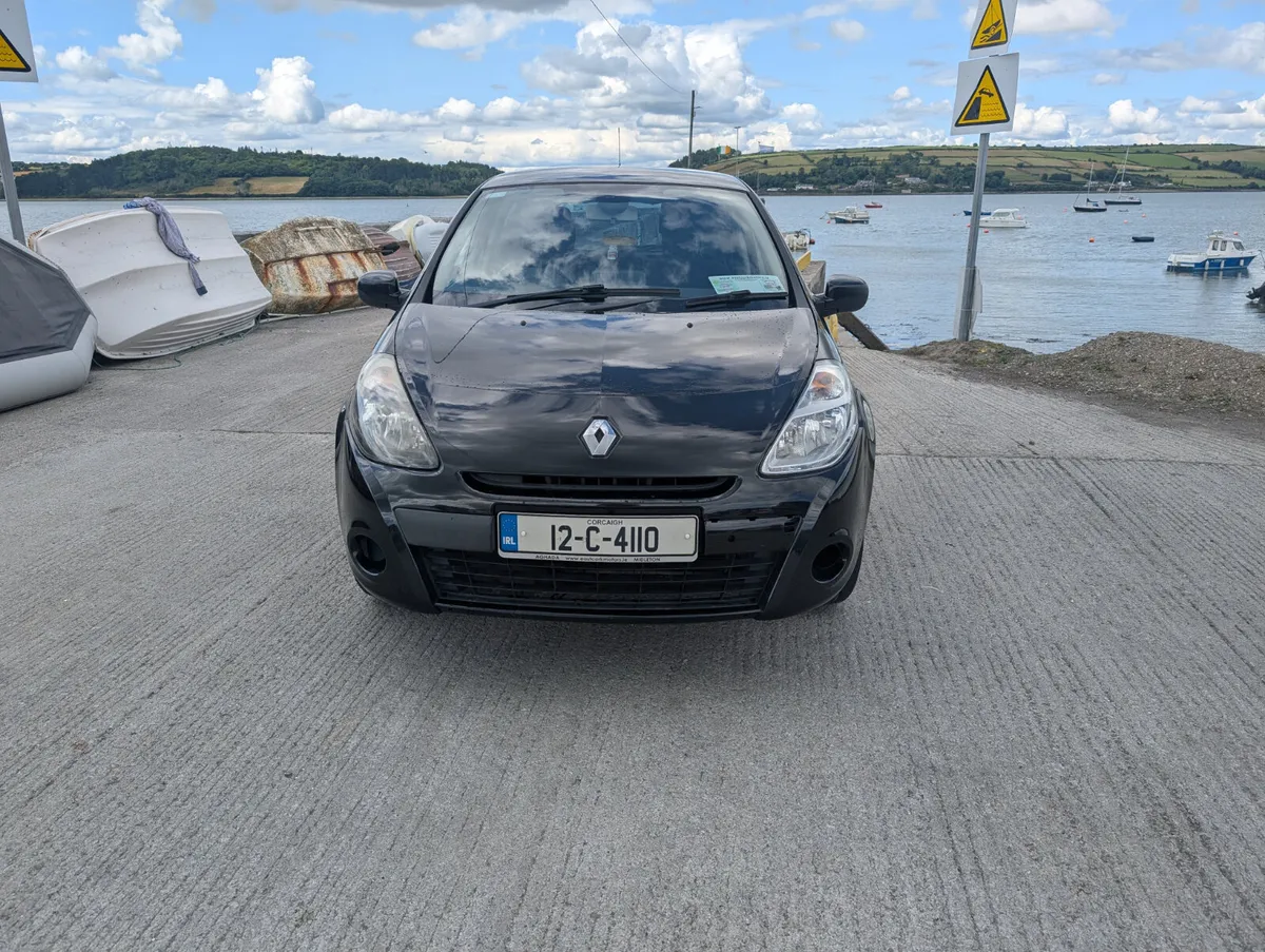 Renault Clio 1.2 Petrol,Hi Spec, 2012 - Image 2