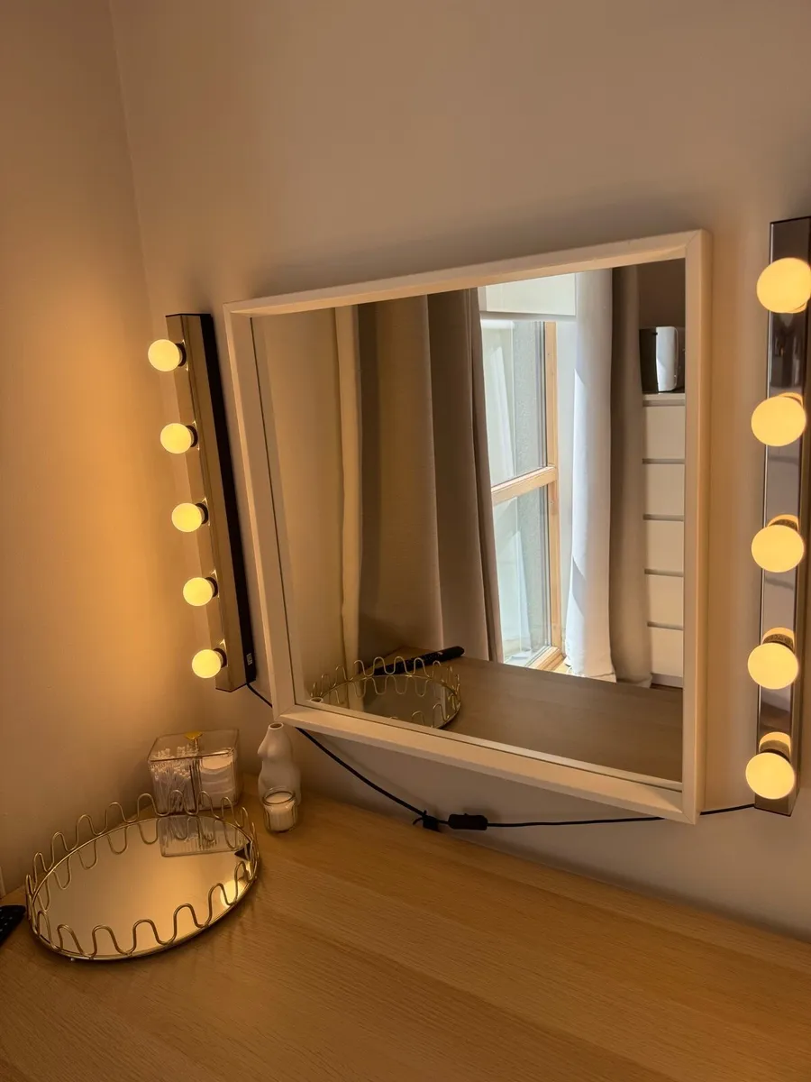 IKEA Mirror and lights for dressing table - Image 2