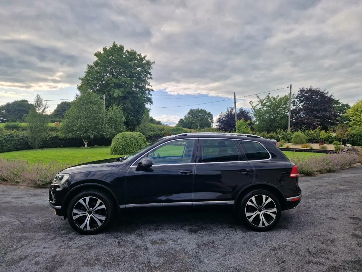 Vw Touareg 3.0 V6 262bhp Business Crewcab - Image 3