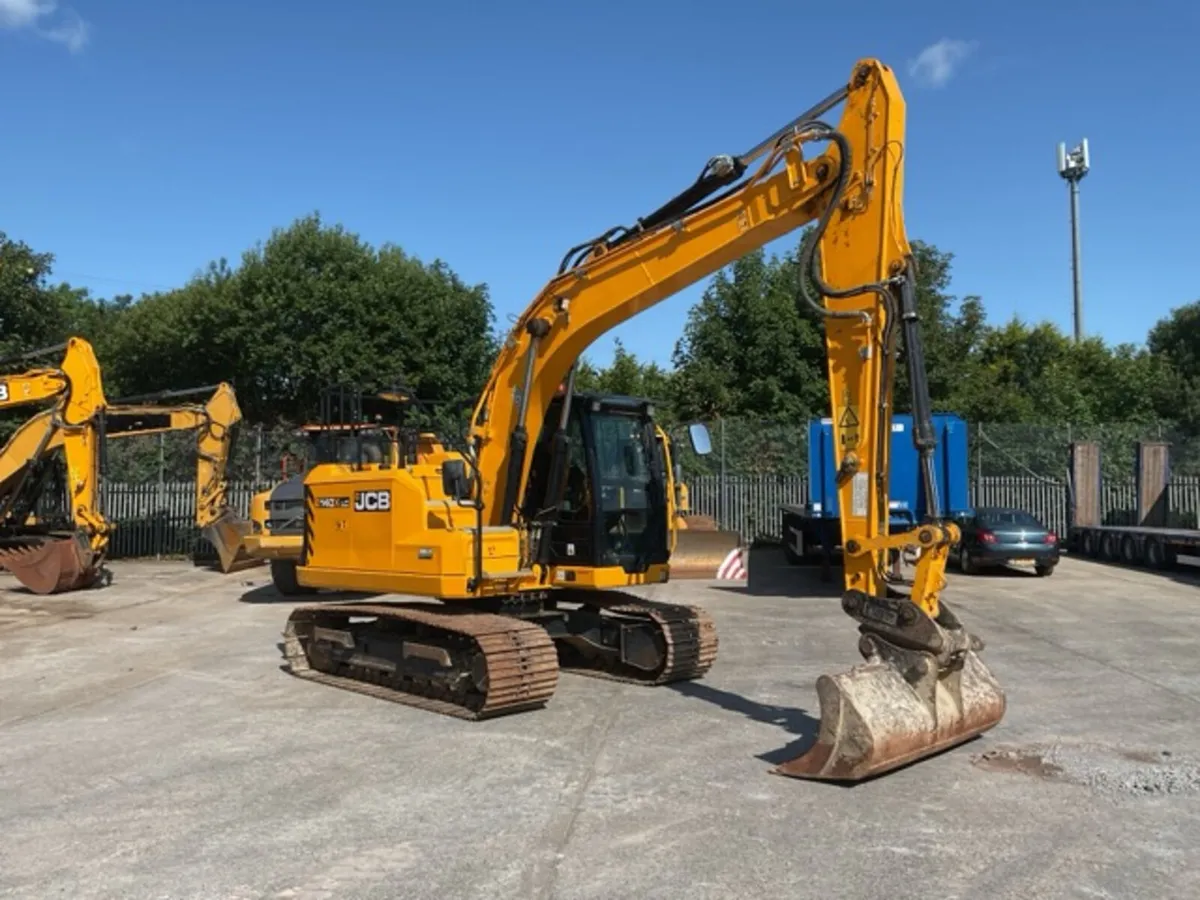 2022 JCB 140XLC - Image 1