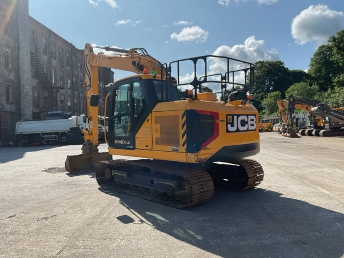 2022 JCB 140XLC - Image 3