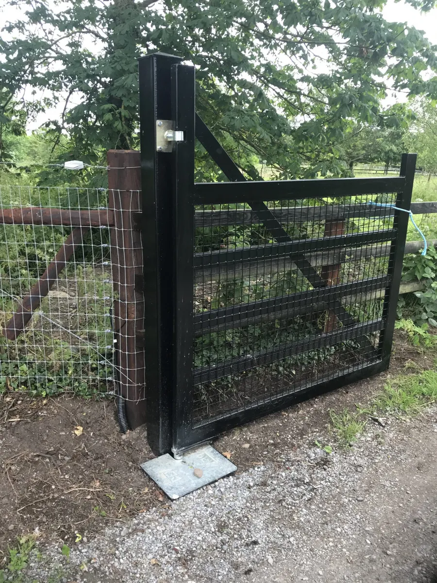 GALVAINSED GATES AT FRS FENCING TINAHELY - Image 2