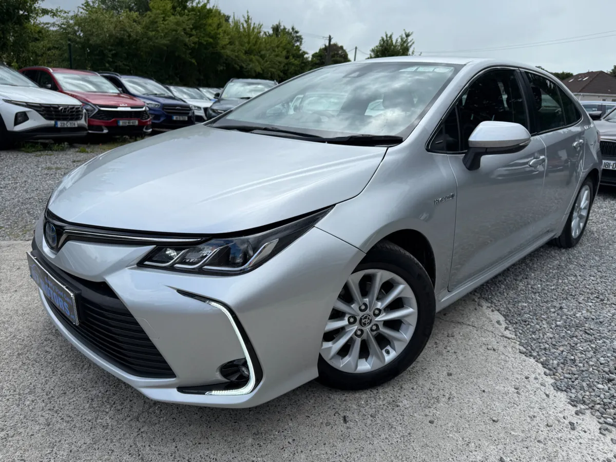2021 Toyota Corolla  1.8 HYBRID LUNA AUTO - Image 2