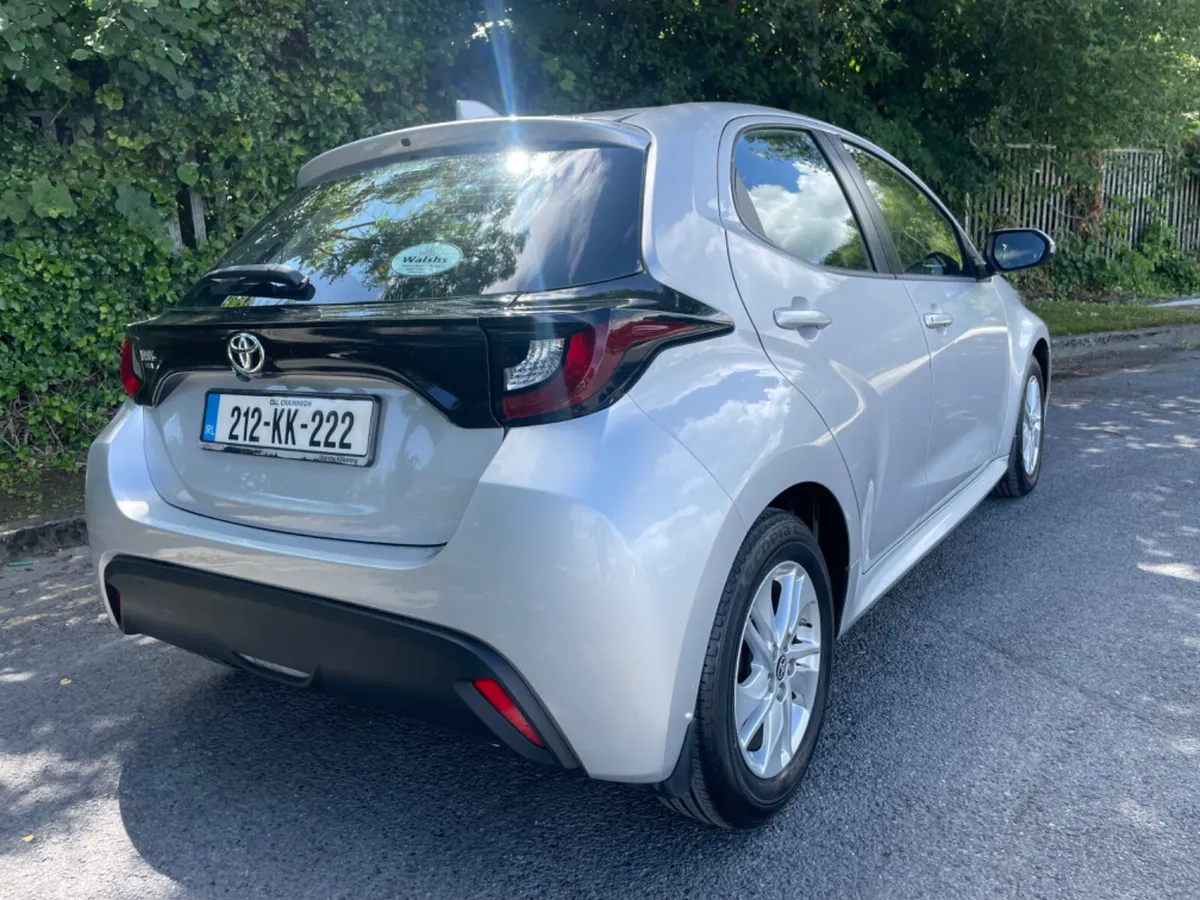 Toyota Yaris 2021 1.0 - Image 4