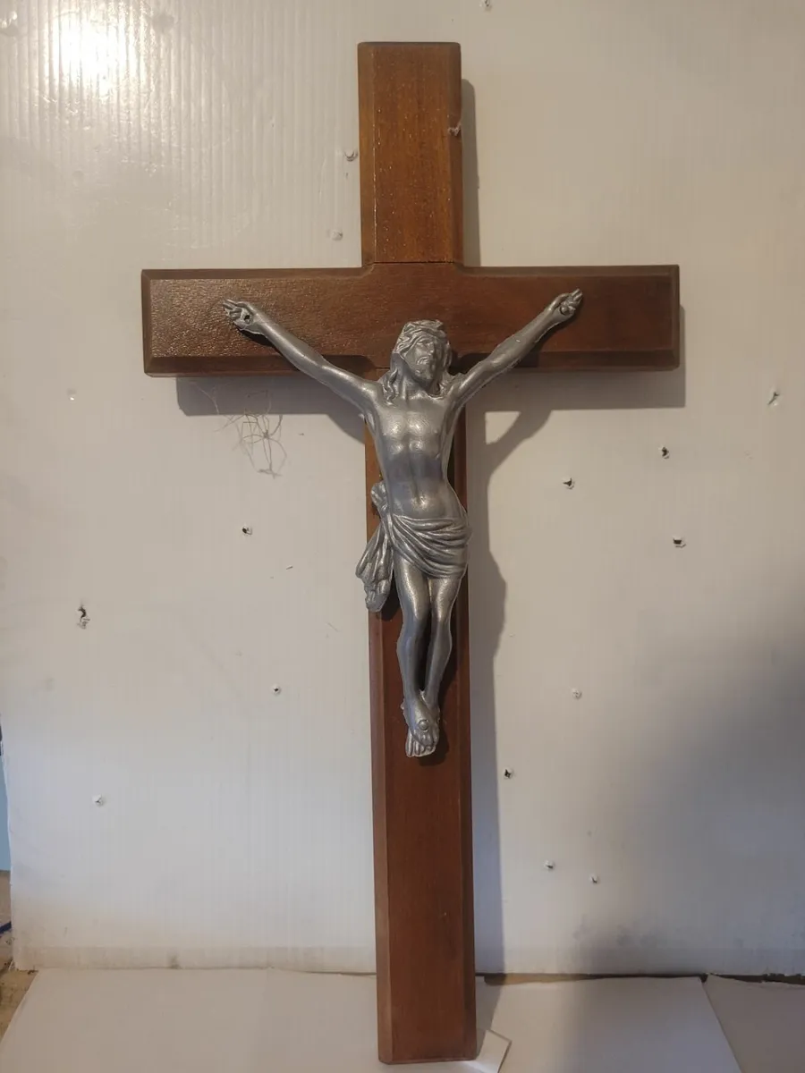 Religious statues - Image 4