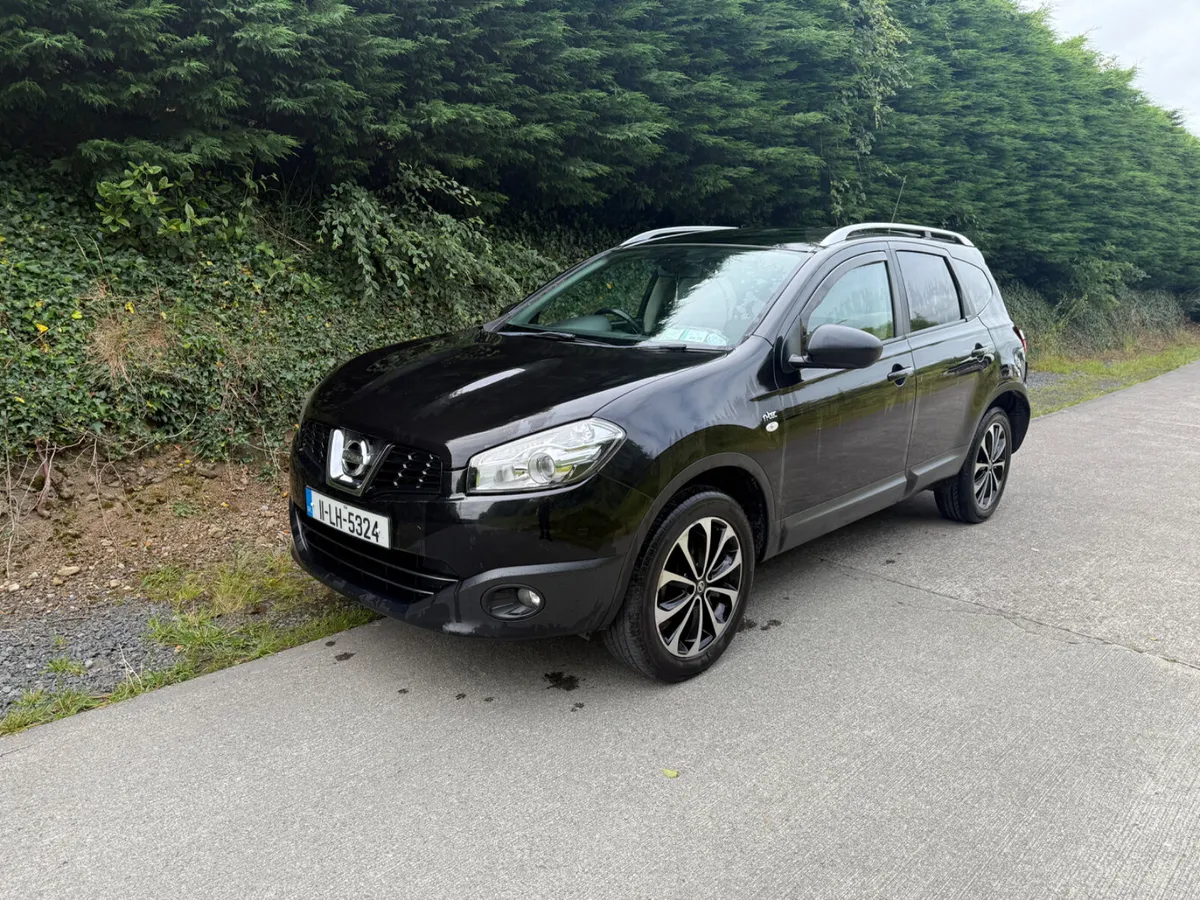 2011 Nissan Qashqai 1.6 PTL  7 seater - Image 1
