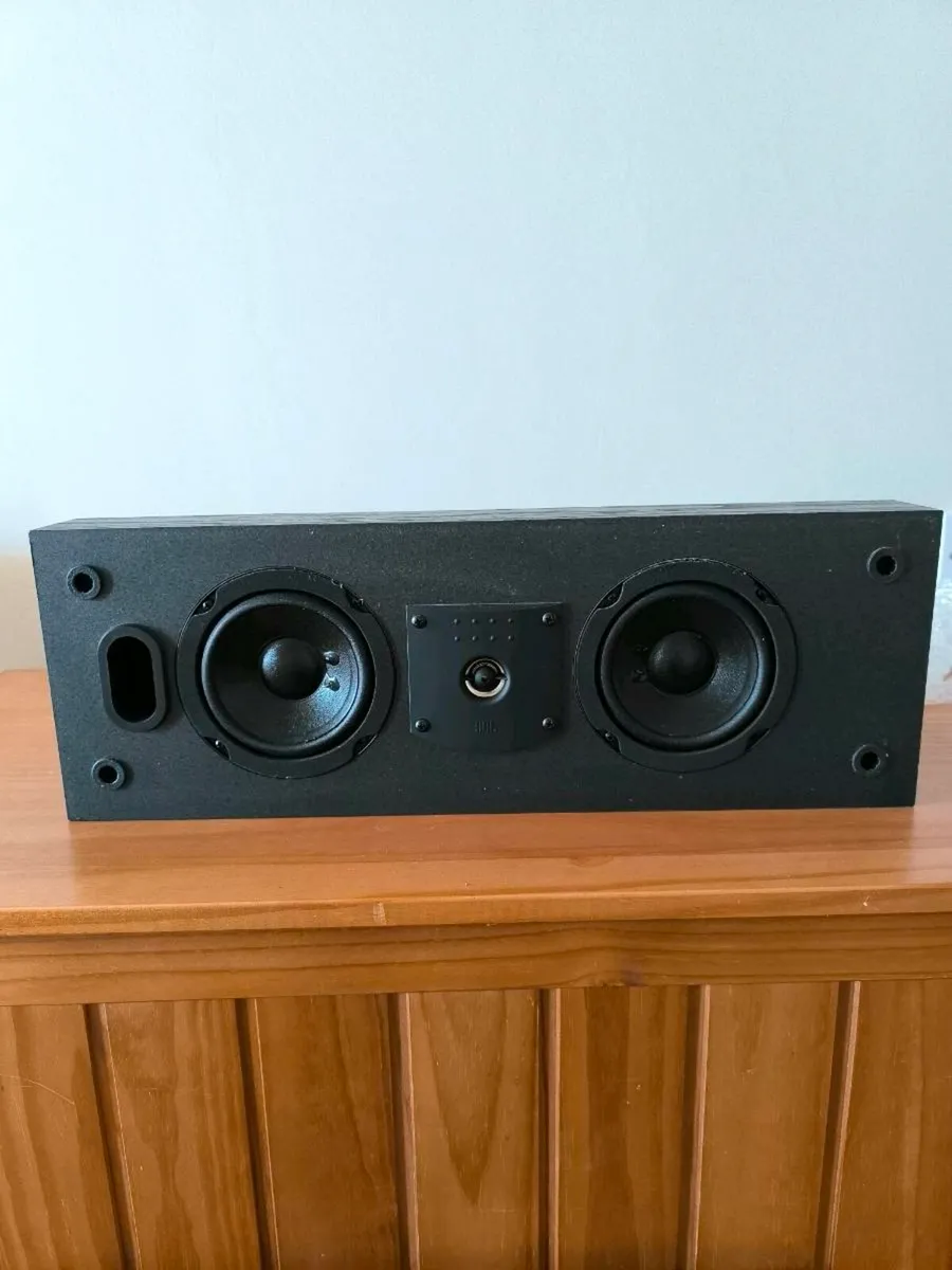 Centre speaker - Image 2