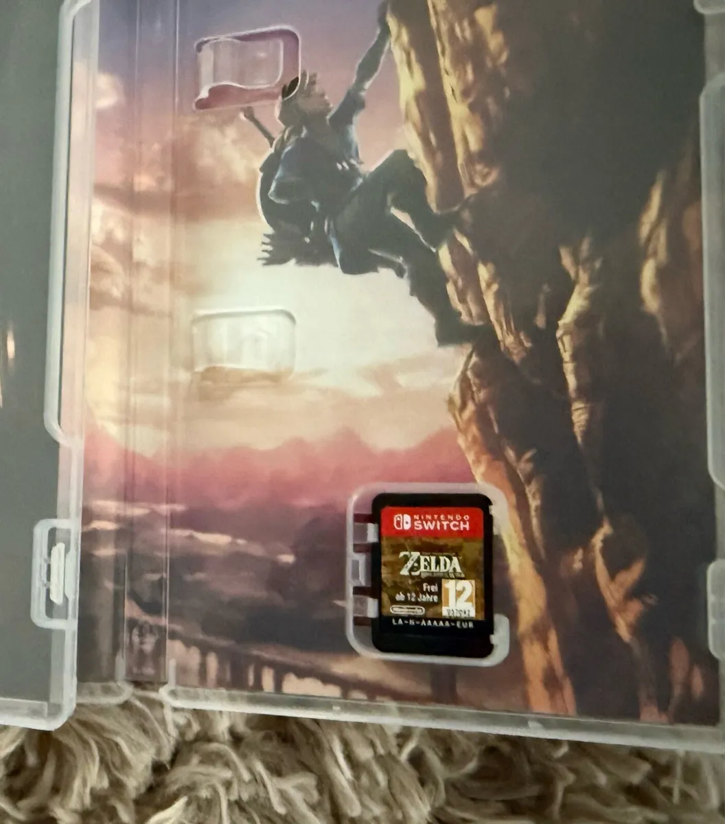 Nintendo Switch Zelda BOTW - Image 2