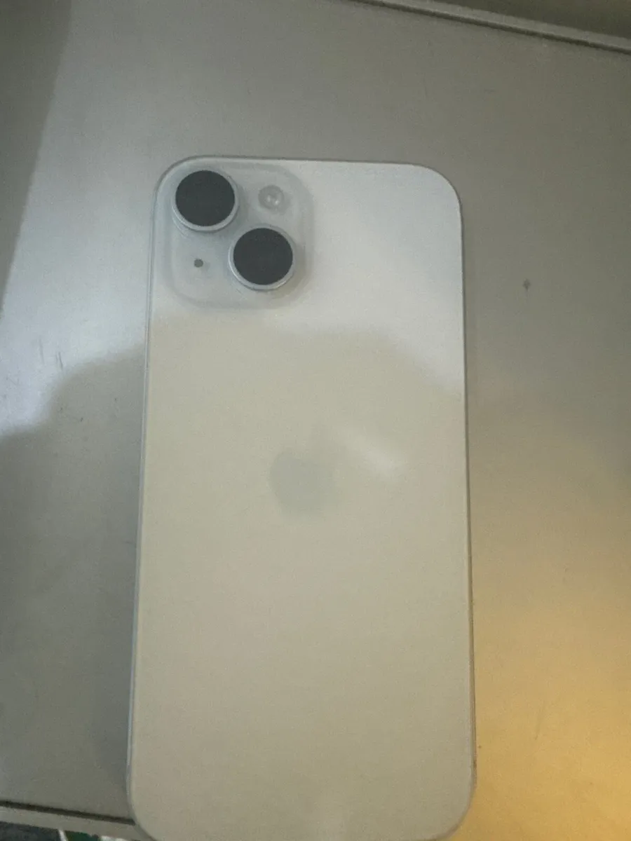 iPhone 15 128) - Image 2