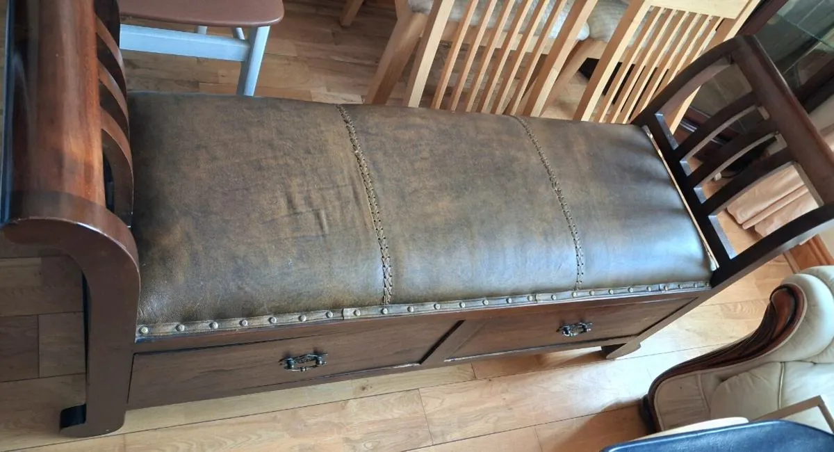Mahogany furniture. - Image 1