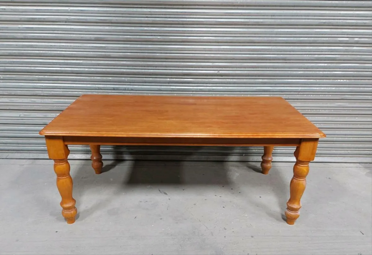 Kitchen table - Image 3