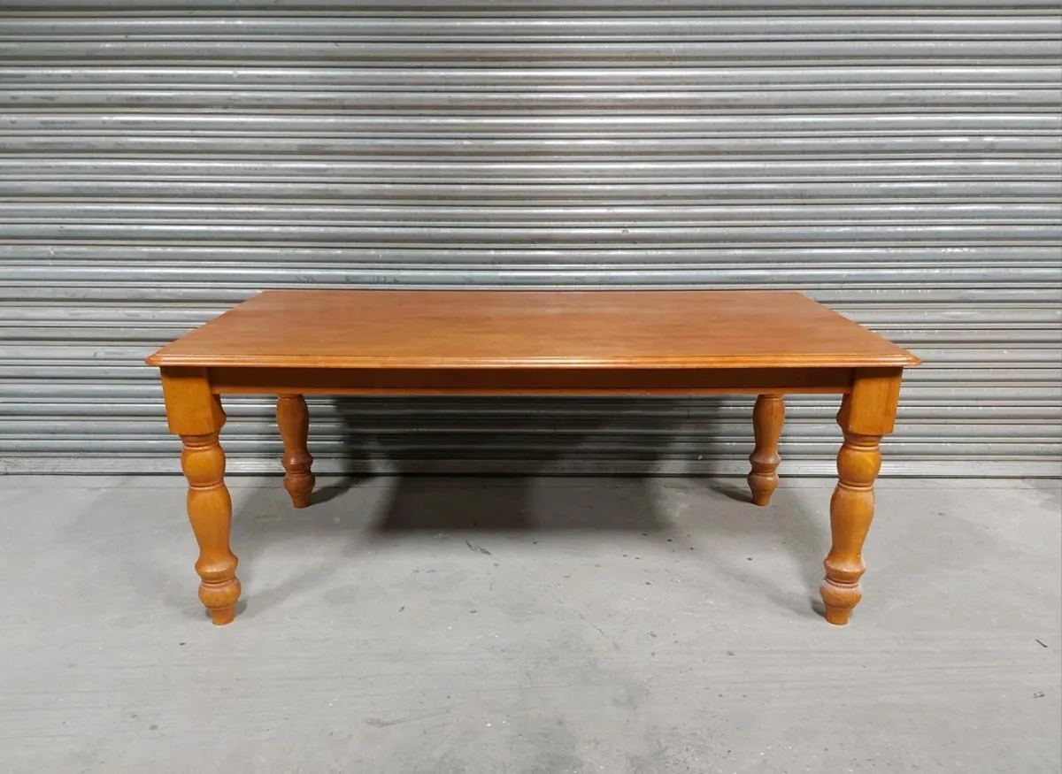 Kitchen table - Image 4