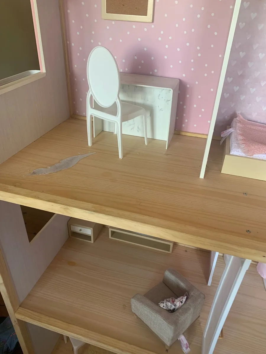 Our generation doll house - Image 1