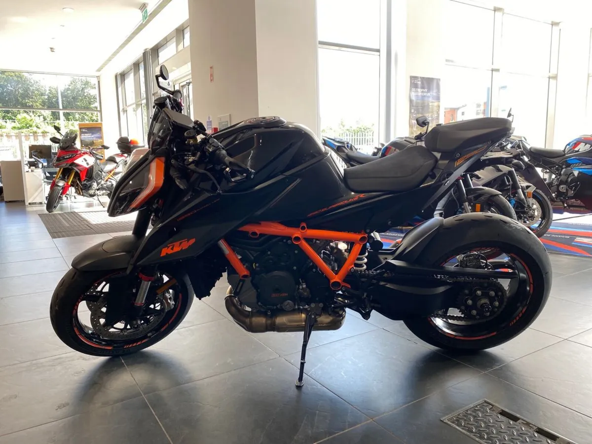 2020 KTM 1290 Superduke R with Tech Pack! - Image 2