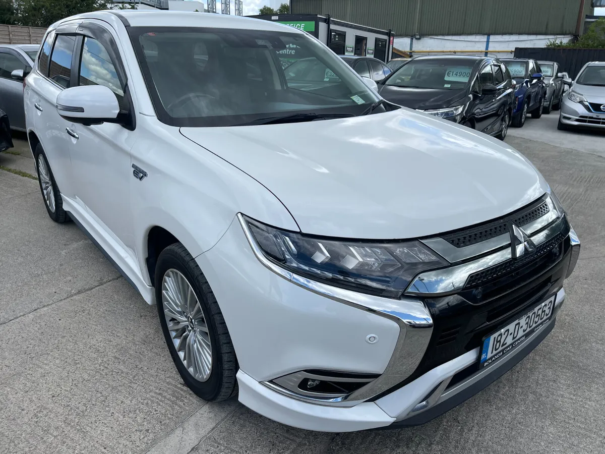 182 Mitsubishi Outlander Hybrid 2.4 Phev Automatic - Image 2