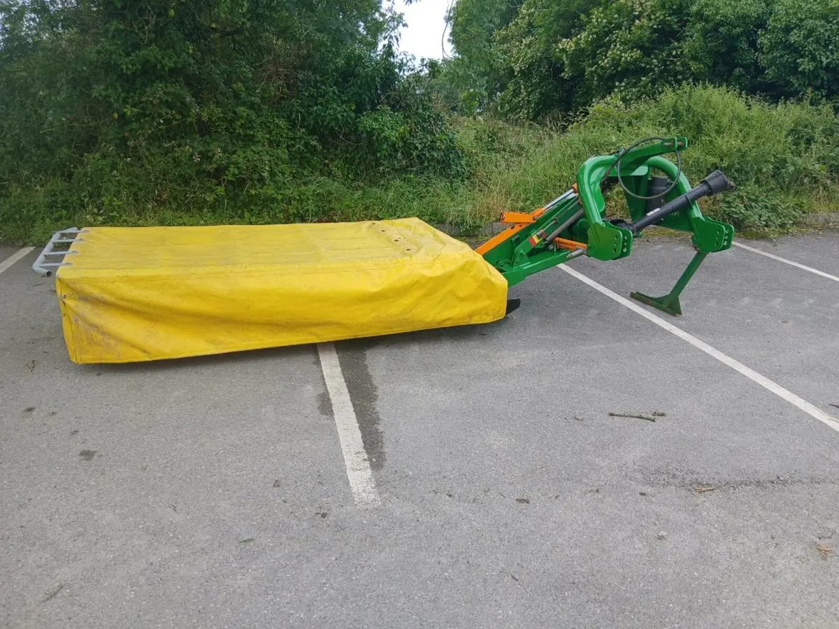 Malone mower - Image 1