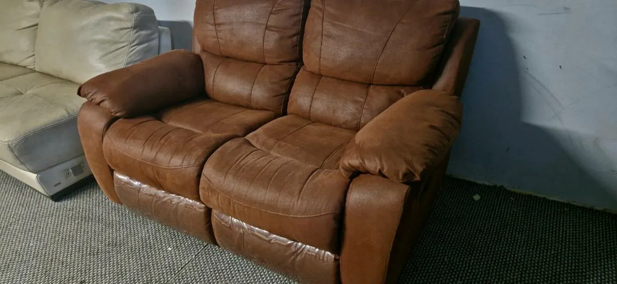 Sofa - Image 3
