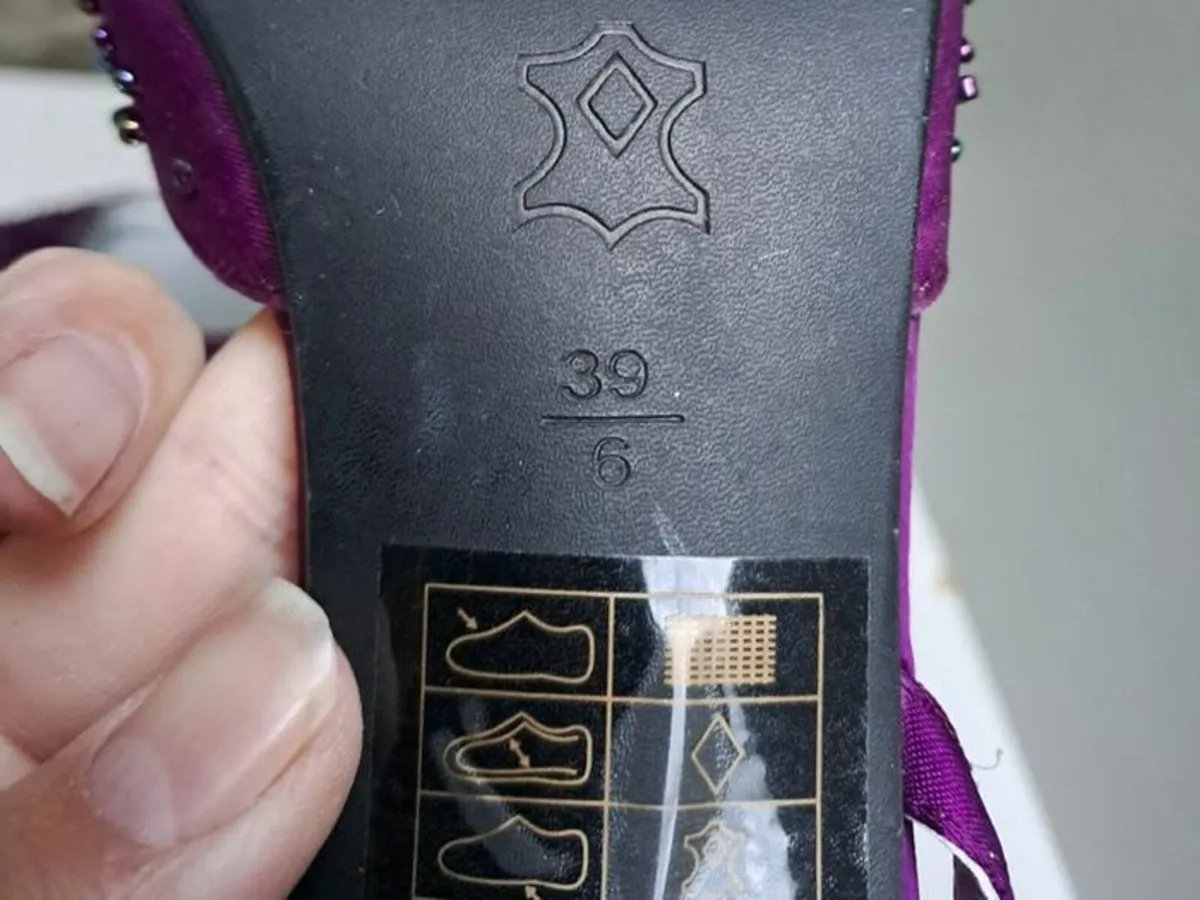 Farfalla London shoes size 6 - Image 4