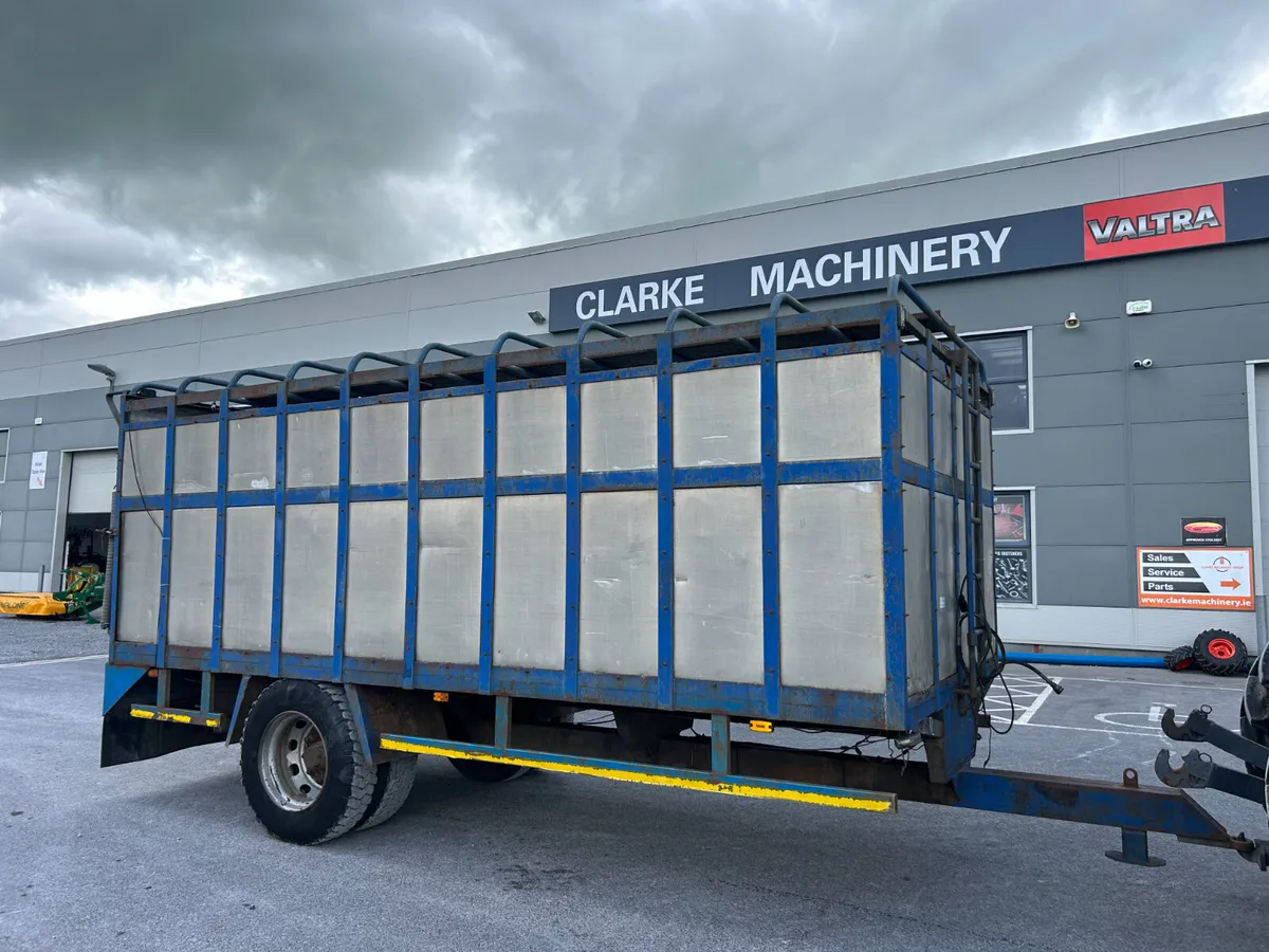 Cattle Trailer 18ft - Image 1