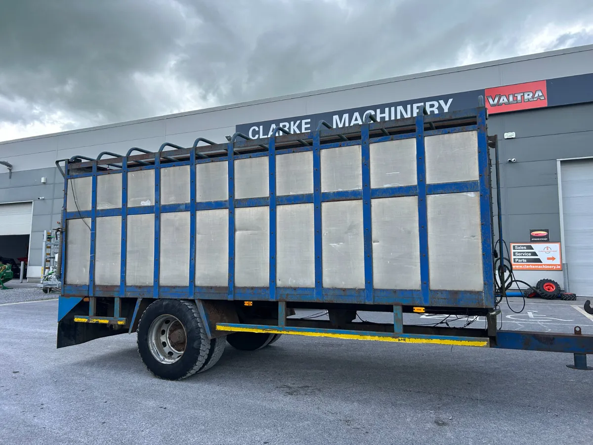 Cattle Trailer 18ft - Image 2