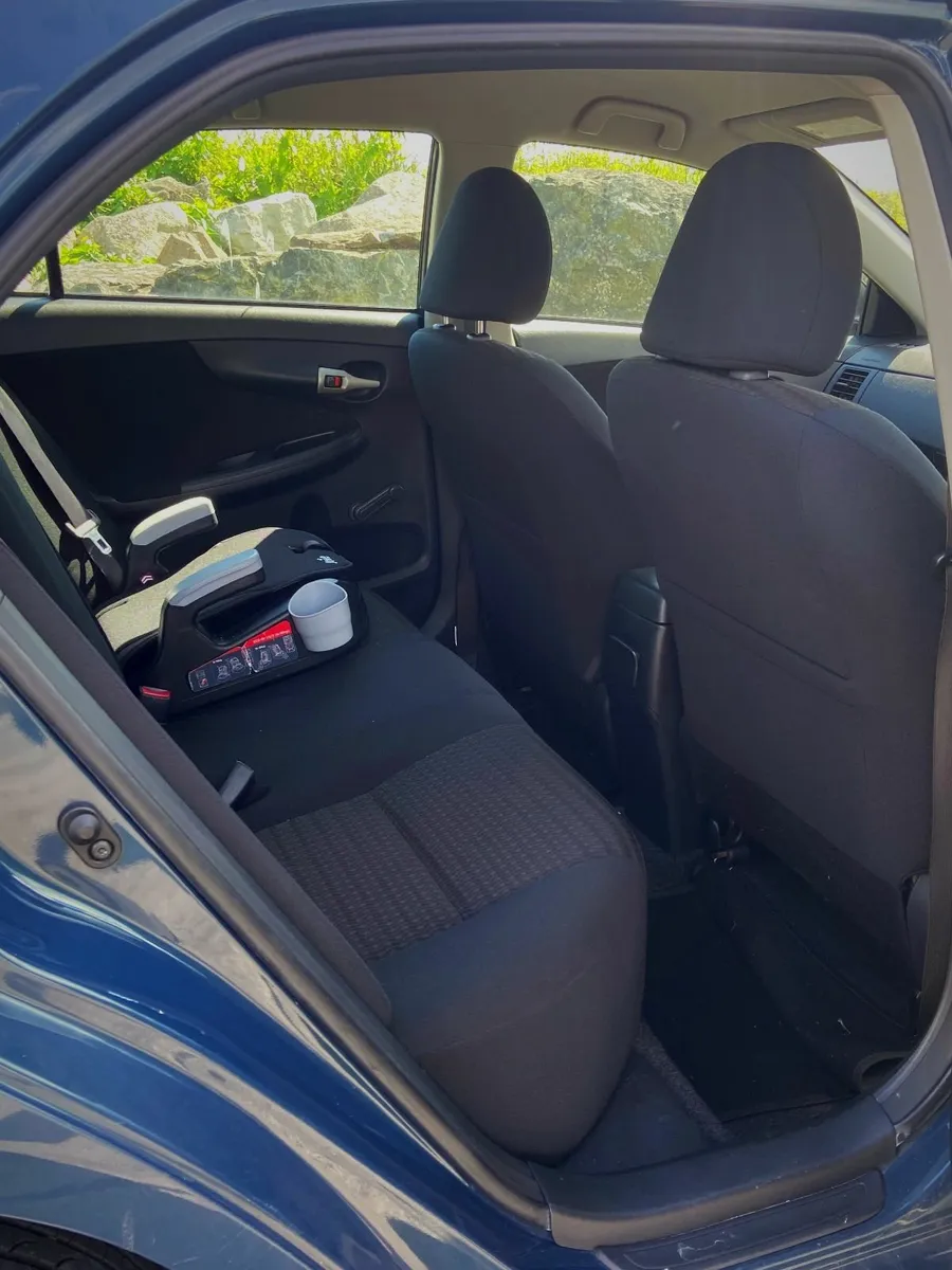 2007 Toyota Corolla - Image 3