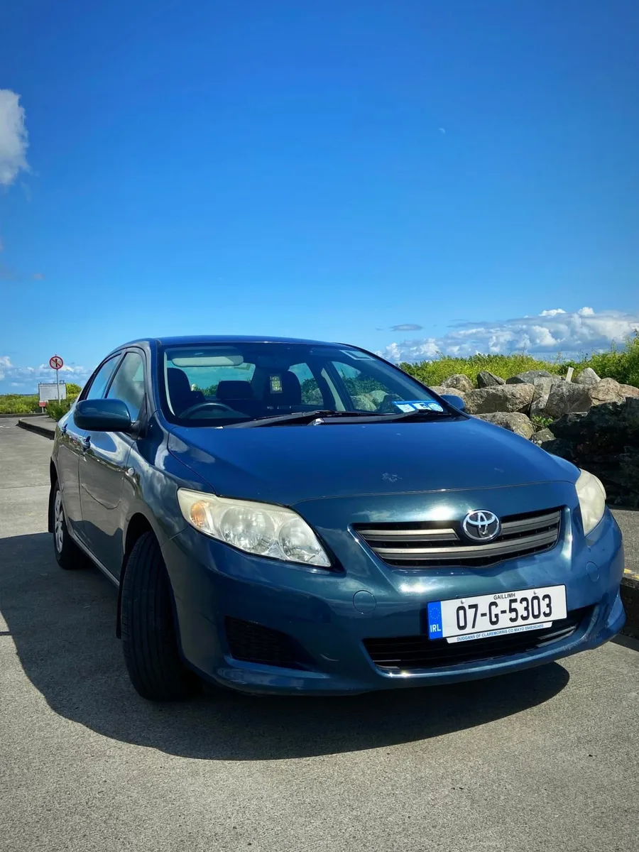 2007 Toyota Corolla - Image 1