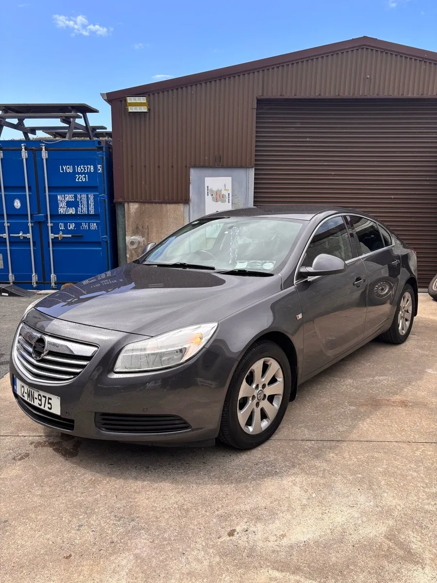 Vauxhall insignia - Image 1
