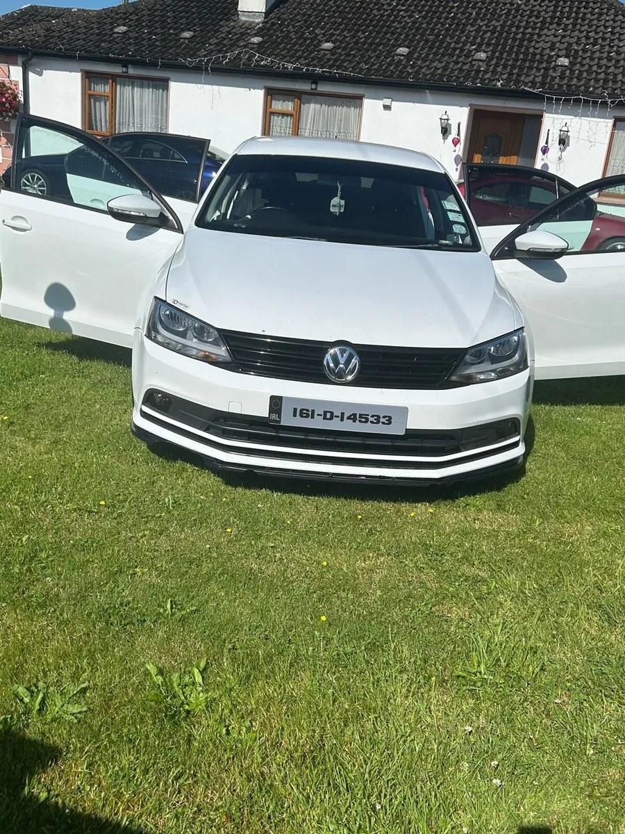 VW Jetta 1.6 €7500 - Image 2