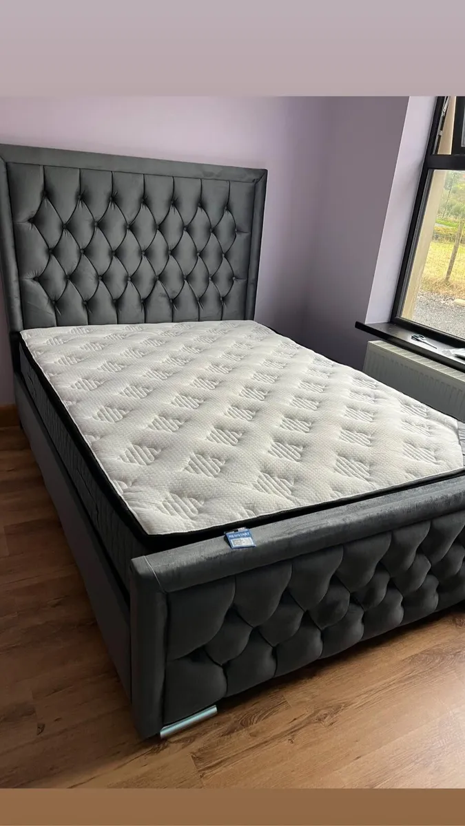 New Chesterfield Beds Frame With Mattress - Image 1