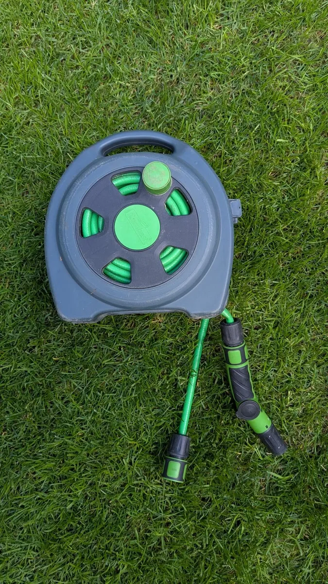 Garden hose reel (10 m)