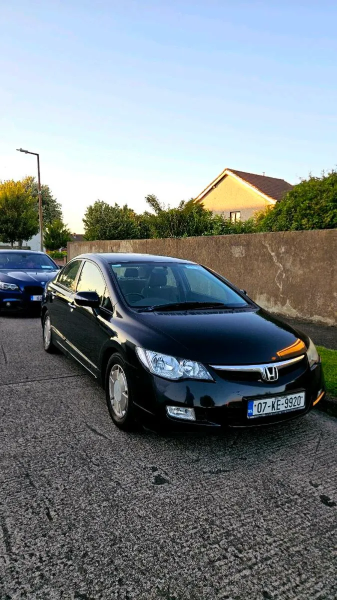 HONDA CIVIC 1.3 AUTOMATIC - Image 2