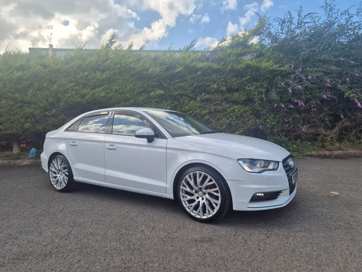 2015 Audi A3  2.0Tdi Sport - Image 2