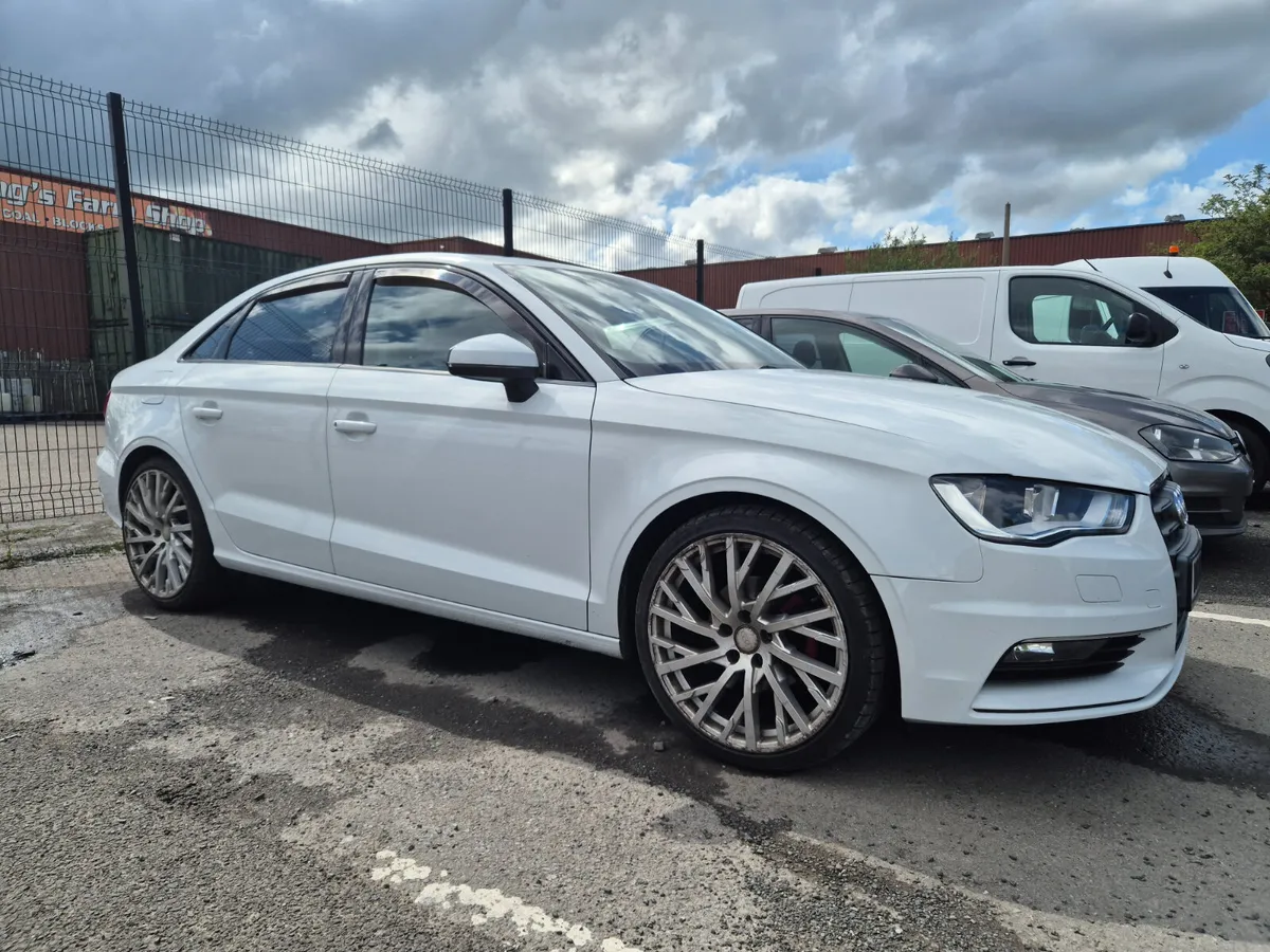 2015 Audi A3  2.0Tdi Sport - Image 1