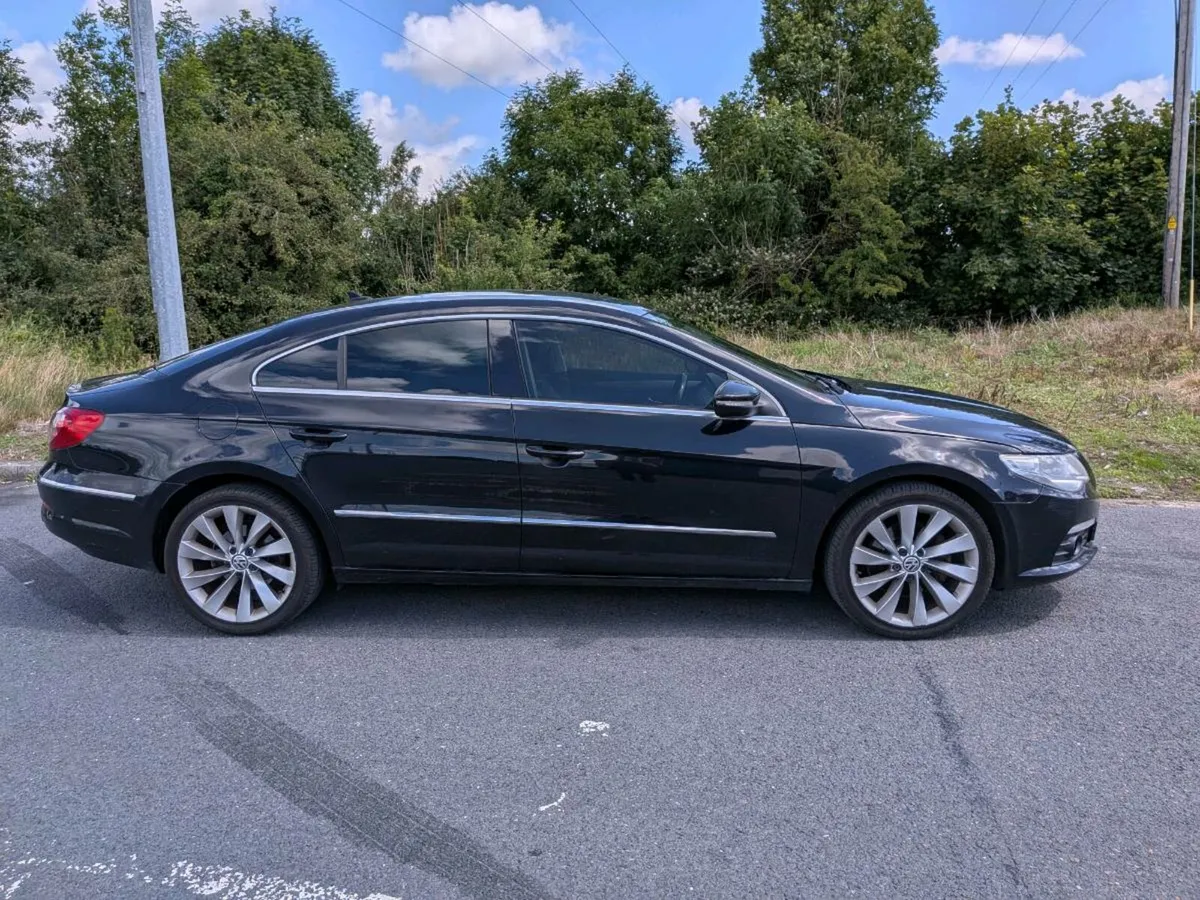 Volkswagen Passat CC - Image 2