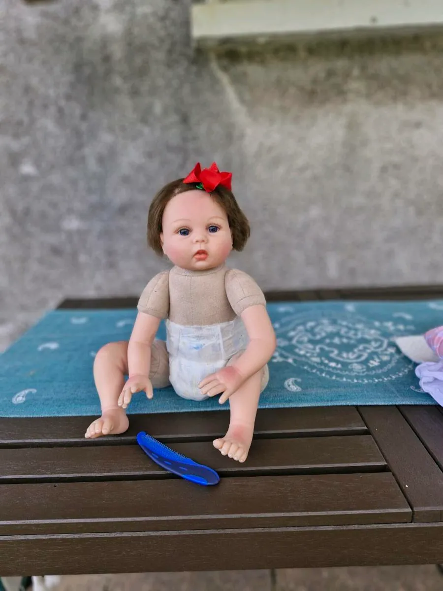 Realistic baby doll - Image 1