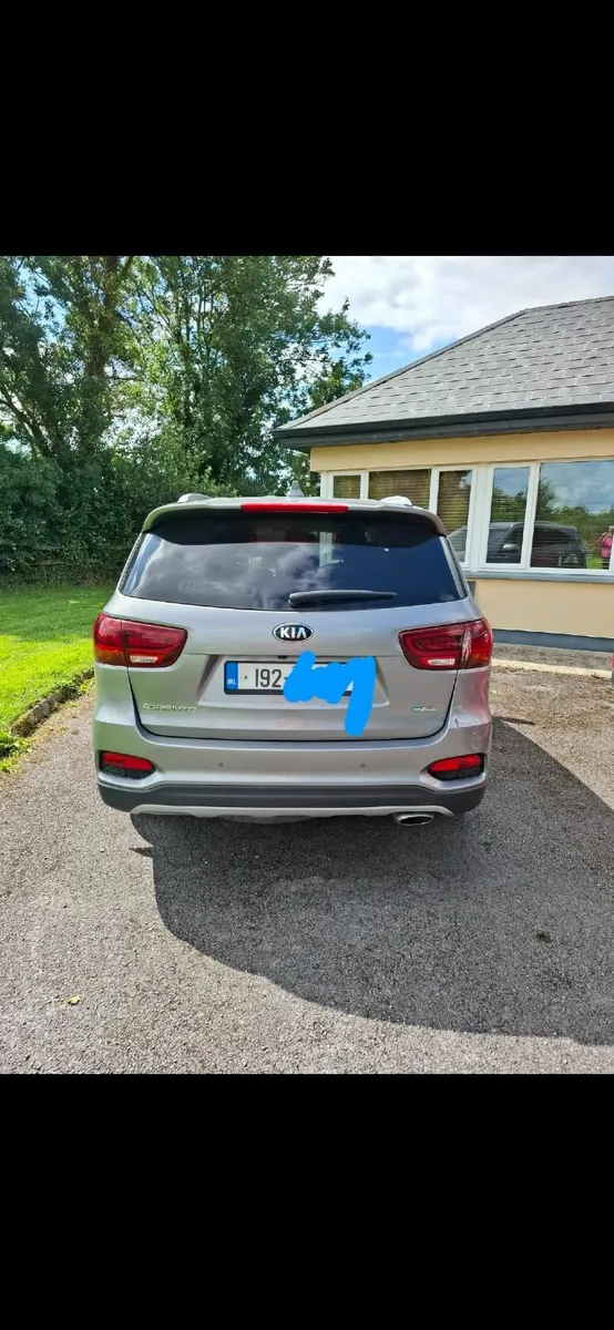 Kia Sorento 2019 - Image 2