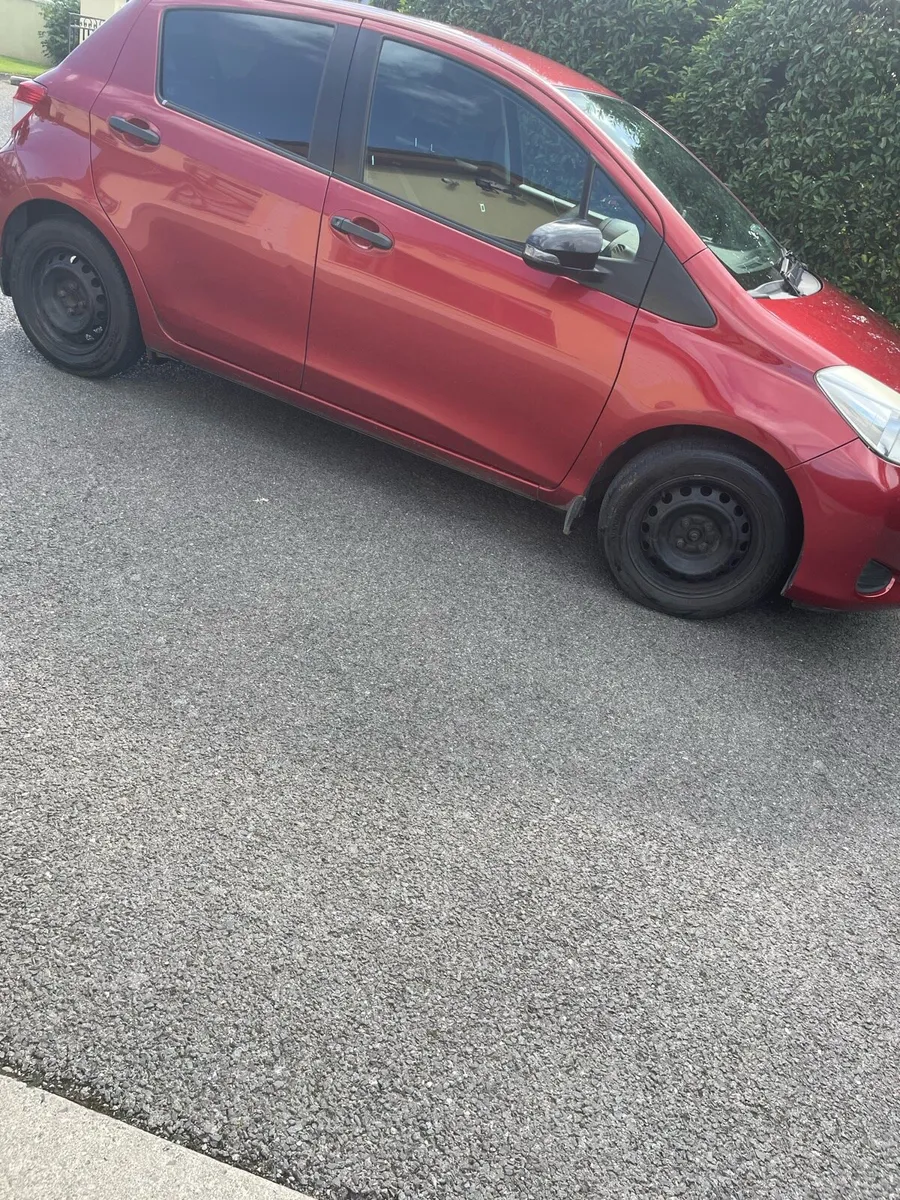 Toyota Yaris - Image 1