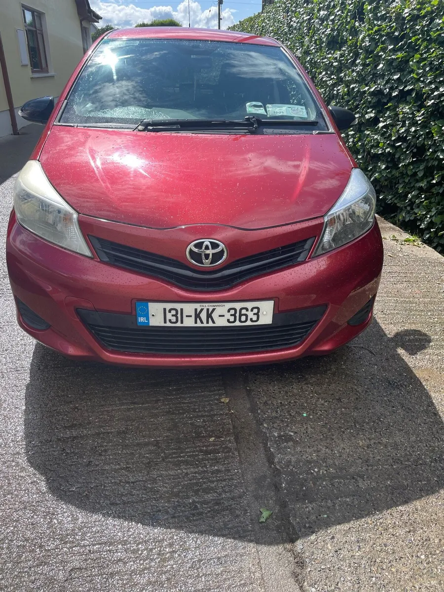 Toyota Yaris - Image 2