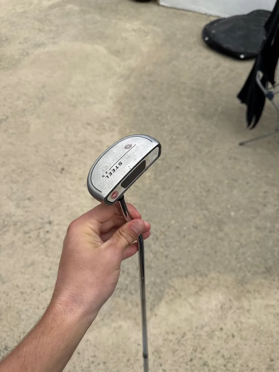 Odyssey white steel #5 putter - Image 1