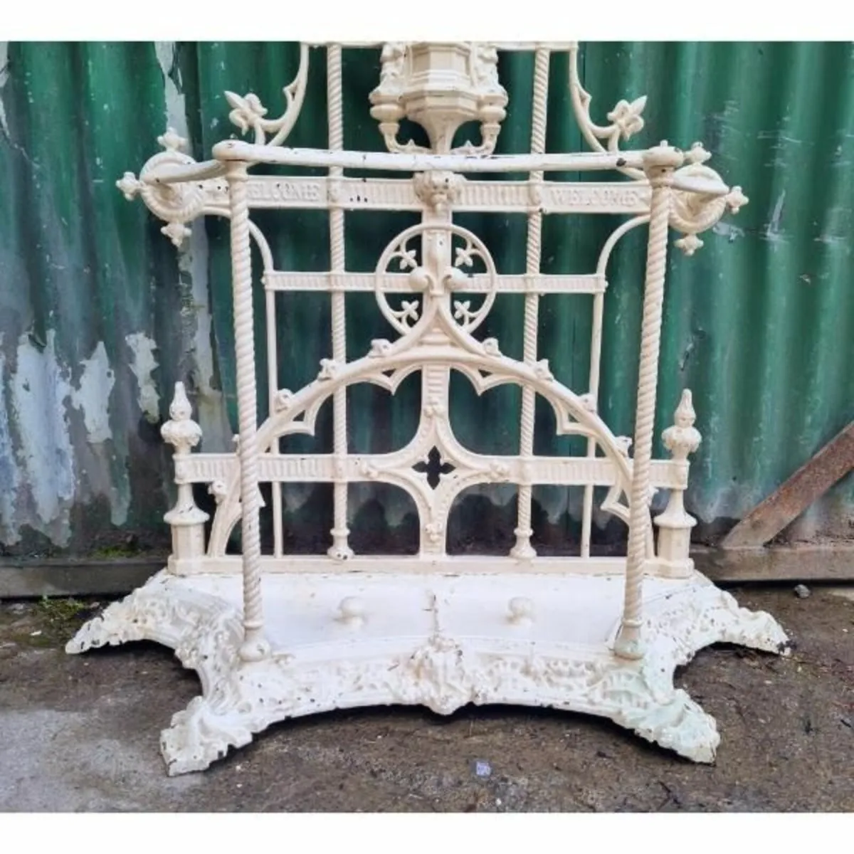 Antique Canterbury Magazine Rack KAS810 - Image 1