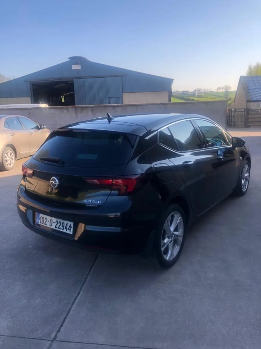 Opel Astra 2019 - Image 3