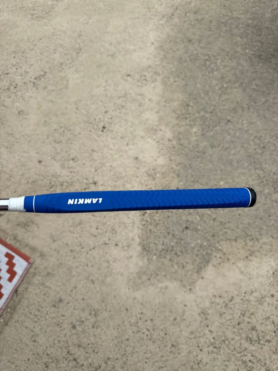 Odyssey white steel #5 putter - Image 4
